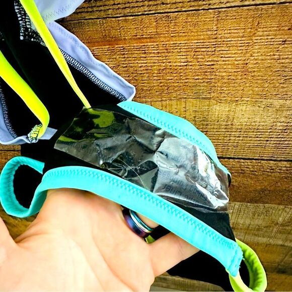 NWOT Victoria’s Secret Beach Sexy Cut Out One Piece Bathing Suit - Picture 8 of 9